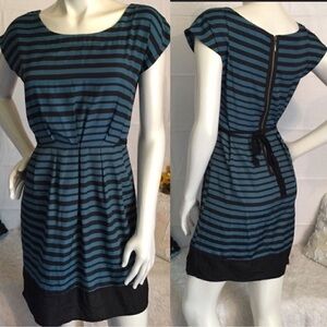 BeBop light pleated Pocket Dress! Teal‎ and Black Striped size Medium